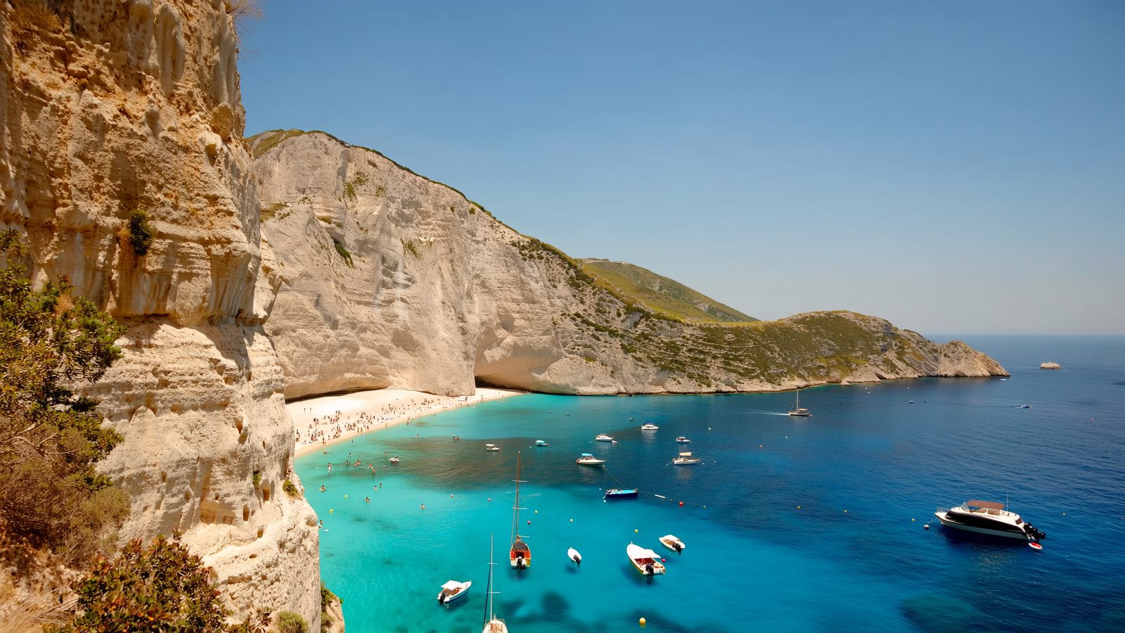 Gita in barca a Ponza - Chiaia di Luna